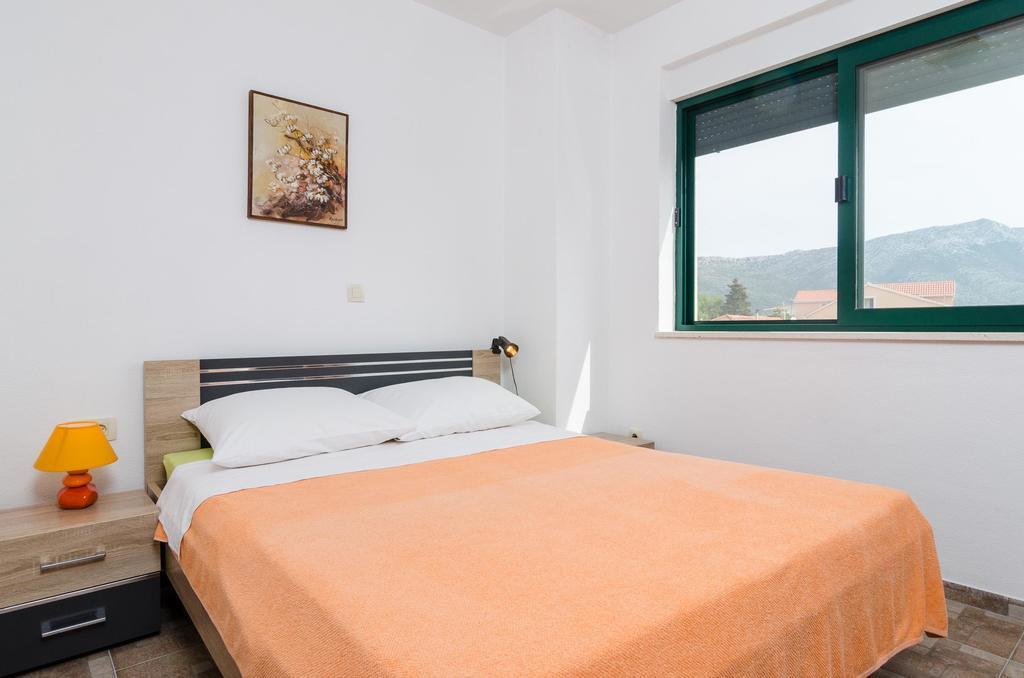 Apartments Leo Orebic Luaran gambar